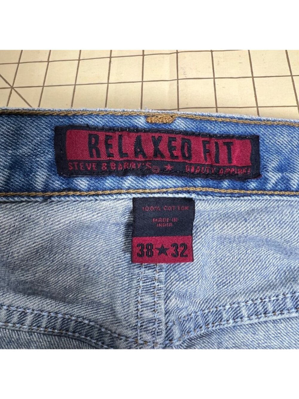 Steve & Barrys Relaxed Fit Mens Jeans 38x32 Light Wash 100% Cotton Casual Denim - Picture 5 of 5